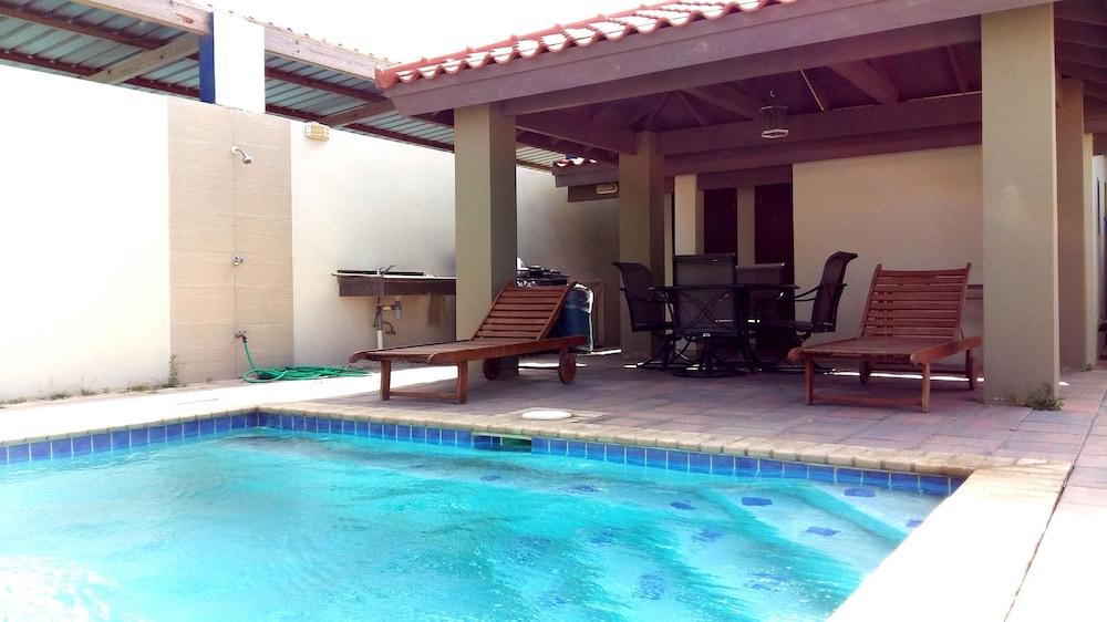 Dorado Eagle Beach Hotel Oranjestad Dış mekan fotoğraf