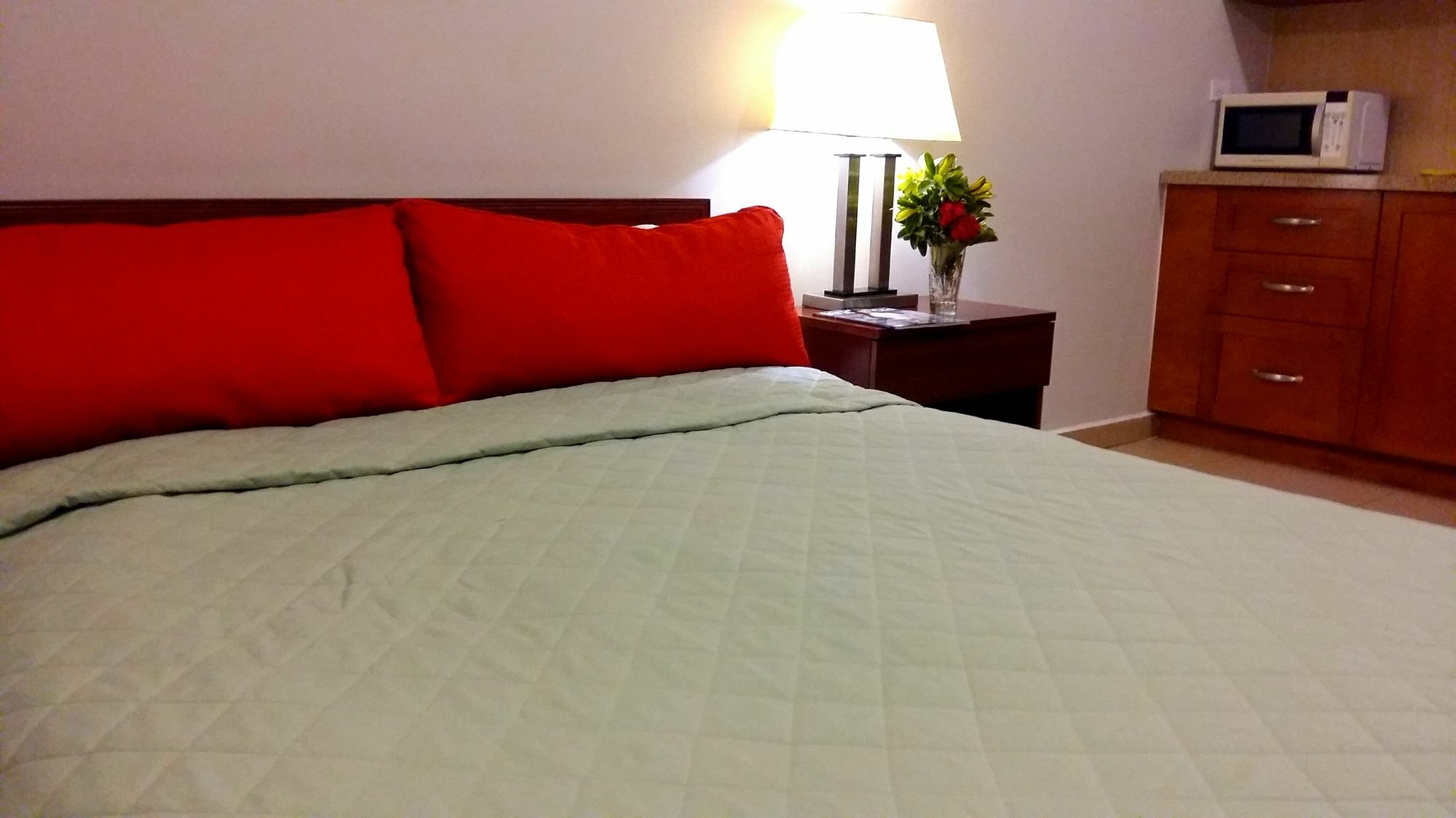 Dorado Eagle Beach Hotel Oranjestad Dış mekan fotoğraf