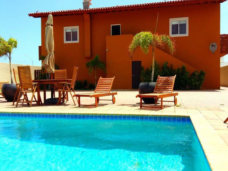 Dorado Eagle Beach Hotel Oranjestad Dış mekan fotoğraf